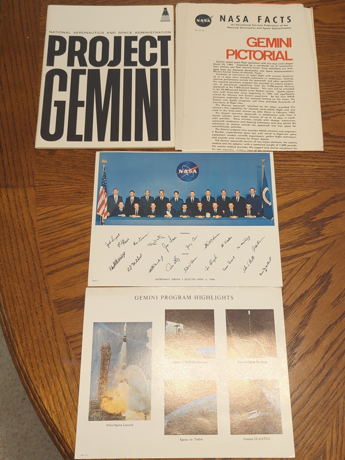Vintage Lot Of NASA Gemini Brochures Facts 1966 Gift History Space