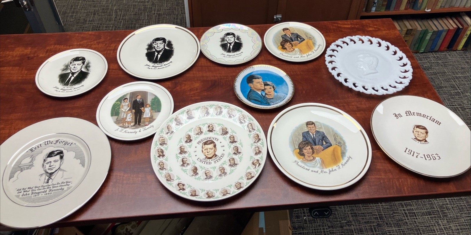 11- Vintage Decorative Plates \
