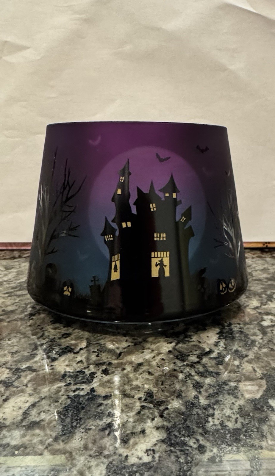 RARE HALLOWEEN SCENE PURPLE YANKEE CANDLE HOUSE JAR SHADE  ONLY 4 OTHERS HERE