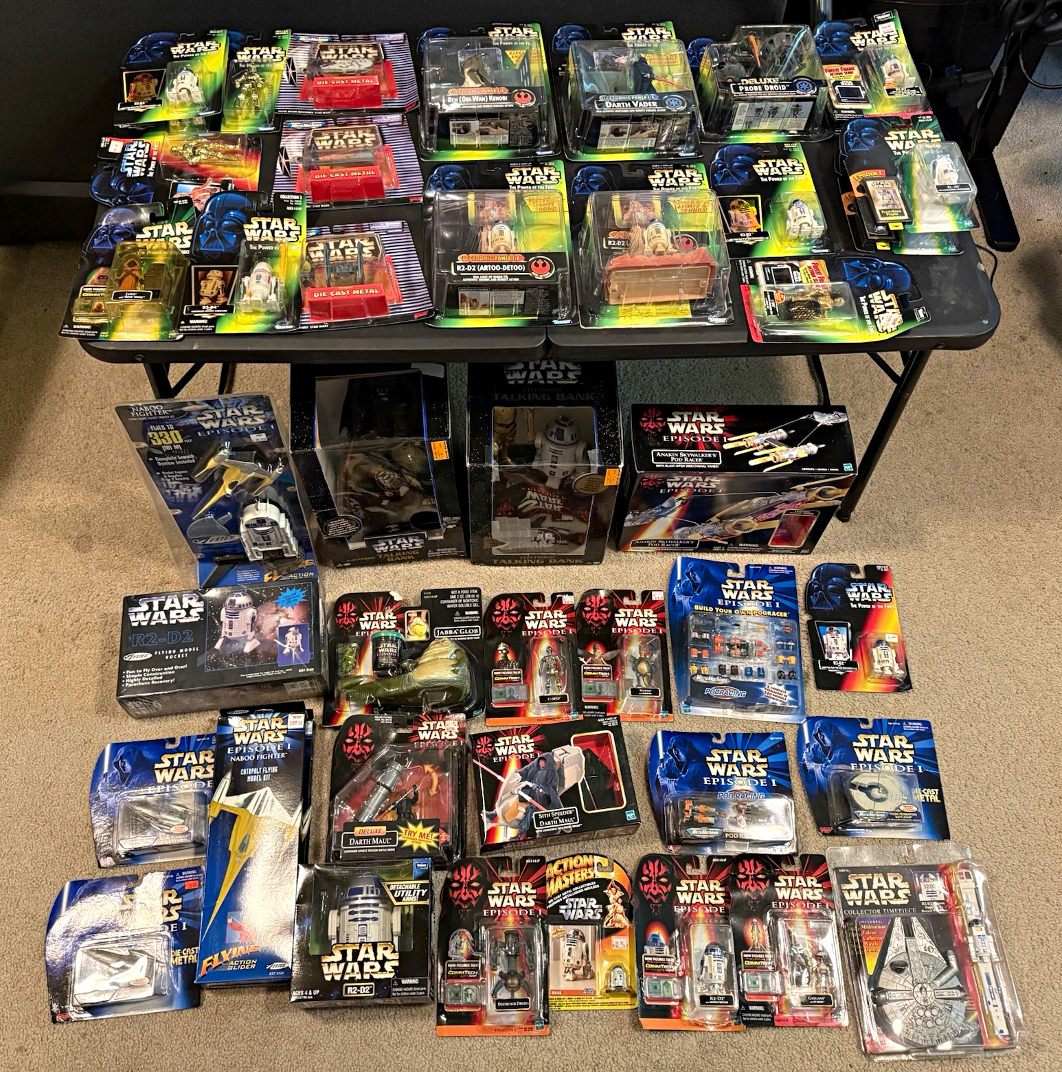Huge Lot of Star Wars Toys