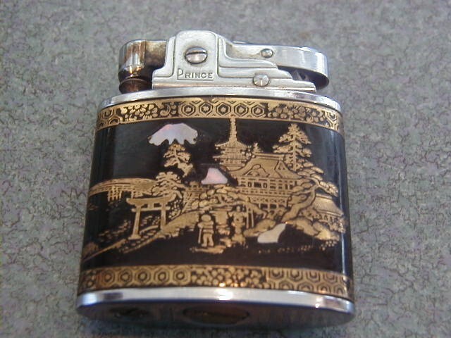 OLD USED NICE LOOKING WORKING CONDITION PRINCE LIGHTER MT. FUGI & JAPAN SCENERY OLD USED NICE LOOKING WORKING CONDITION PRINCE LIGHTER MT. FUGI & JAPAN SCENERY