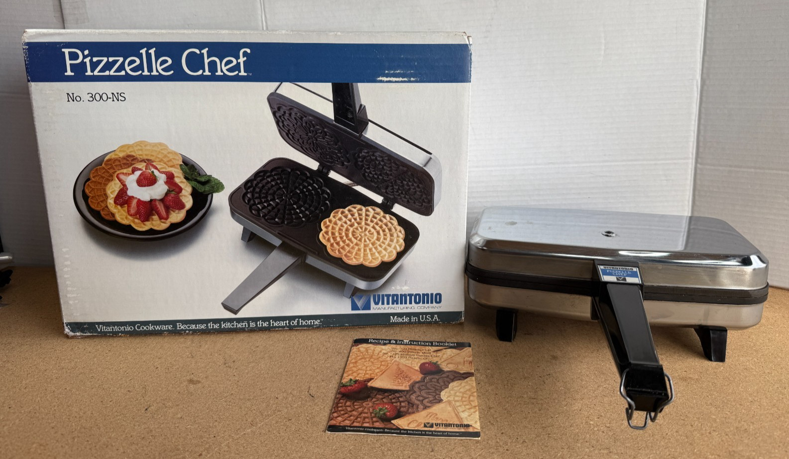 Vitantonio Pizzelle Chef No. 300-NS Italian Cookie Maker with Box and Manual