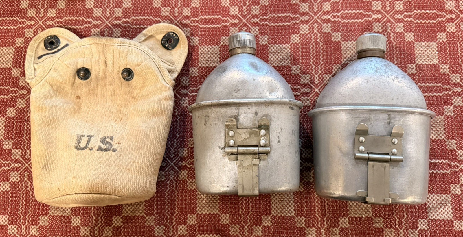 2 US WWI Canteens & cups plus one cover plus photo and postcards 