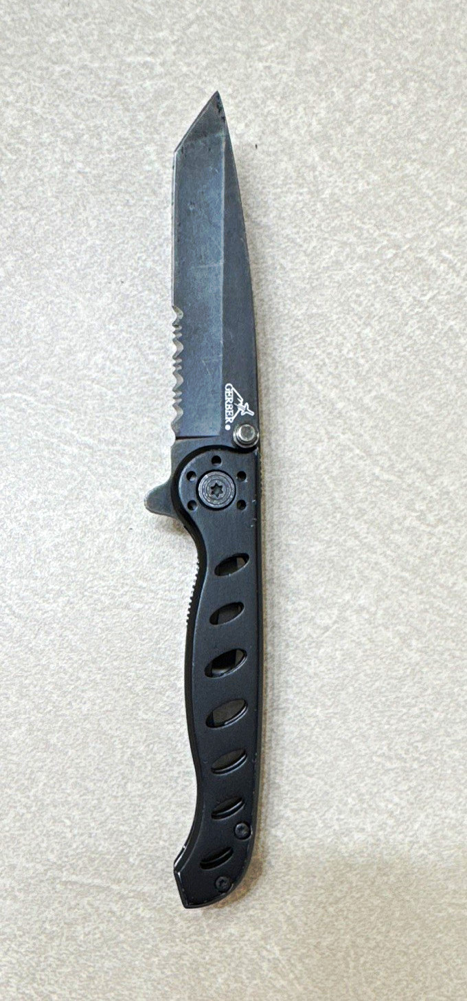 ⭐️⭐️Gerber Evo jr Tanto Combo Edge Pocketknife SS Liner Lock Urban EDC Tactical 