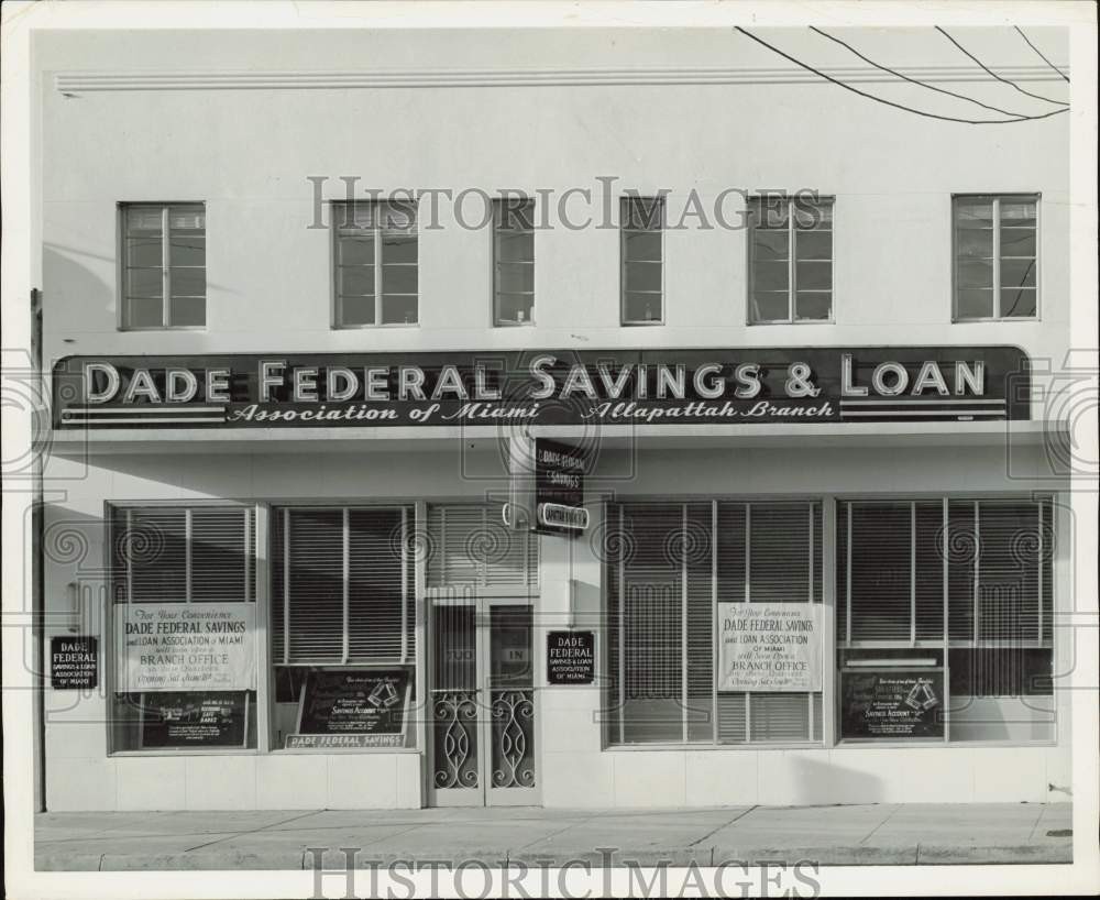 Press Photo Exterior of Dade Federal Savings & Loan Allapattah Branch