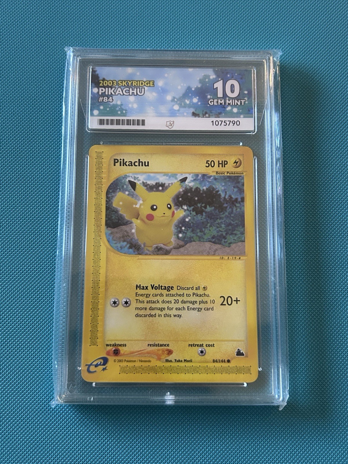 Ace 10 Pokémon TCG Pikachu Graded Skyridge 2003 84/144 Ace 10 Pokémon TCG Pikachu Graded Skyridge 2003 84/144