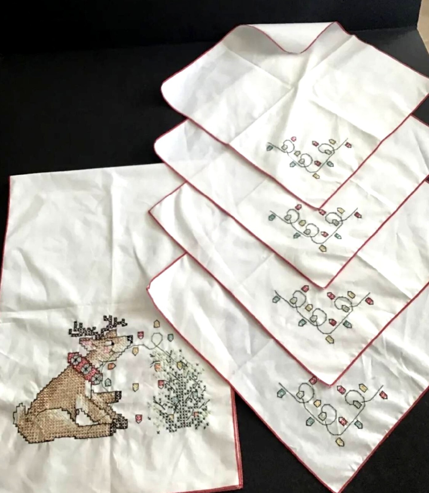 Vintage Reindeer Handmade Cross Stich Table Runner 42
