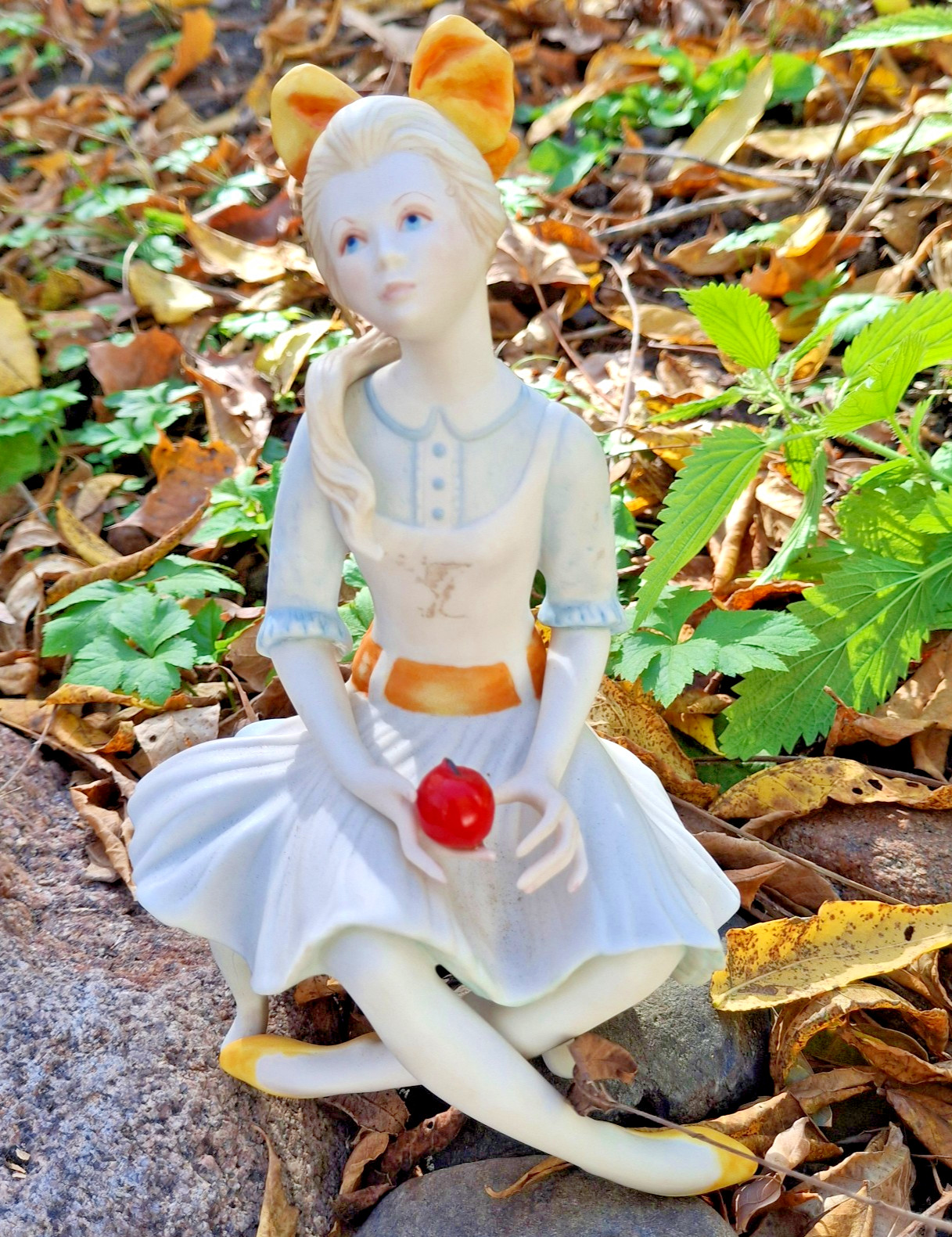 Vintage  1970s Cybis Pollyanna Porcelain Girl Figurine 7.5” R