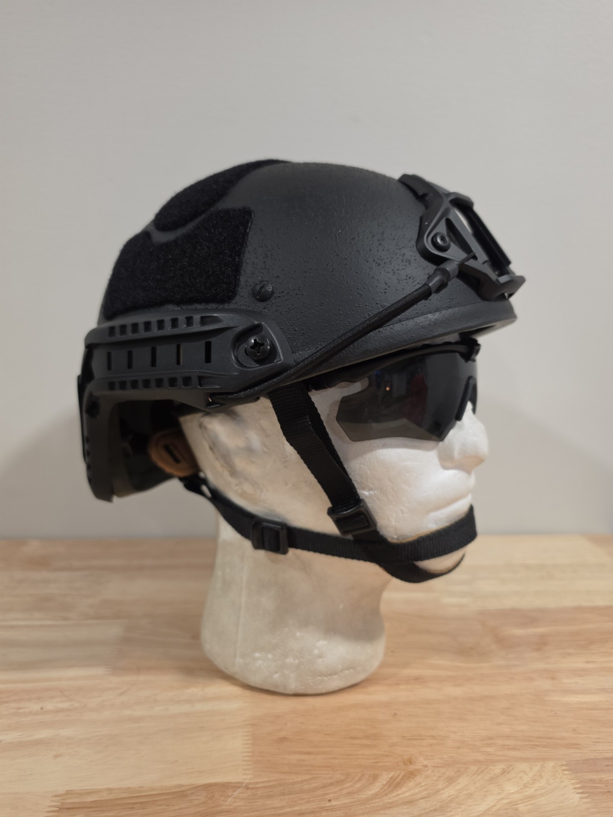 Dh132b Cvc Helmet 3A Ballistic High Cut Fast Helmet Ops Core L/xl 4d tactical