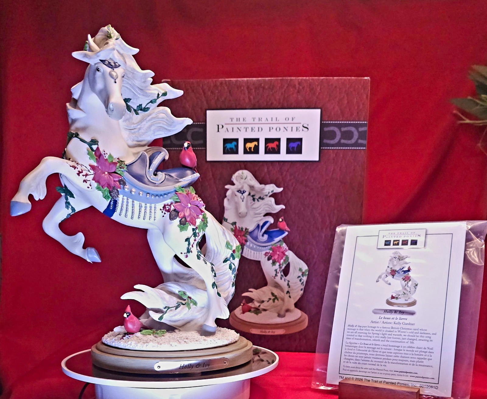 Trail of Painted Ponies Holly & Ivy Horse Resin Figurine Kelly Gardner 6019081D