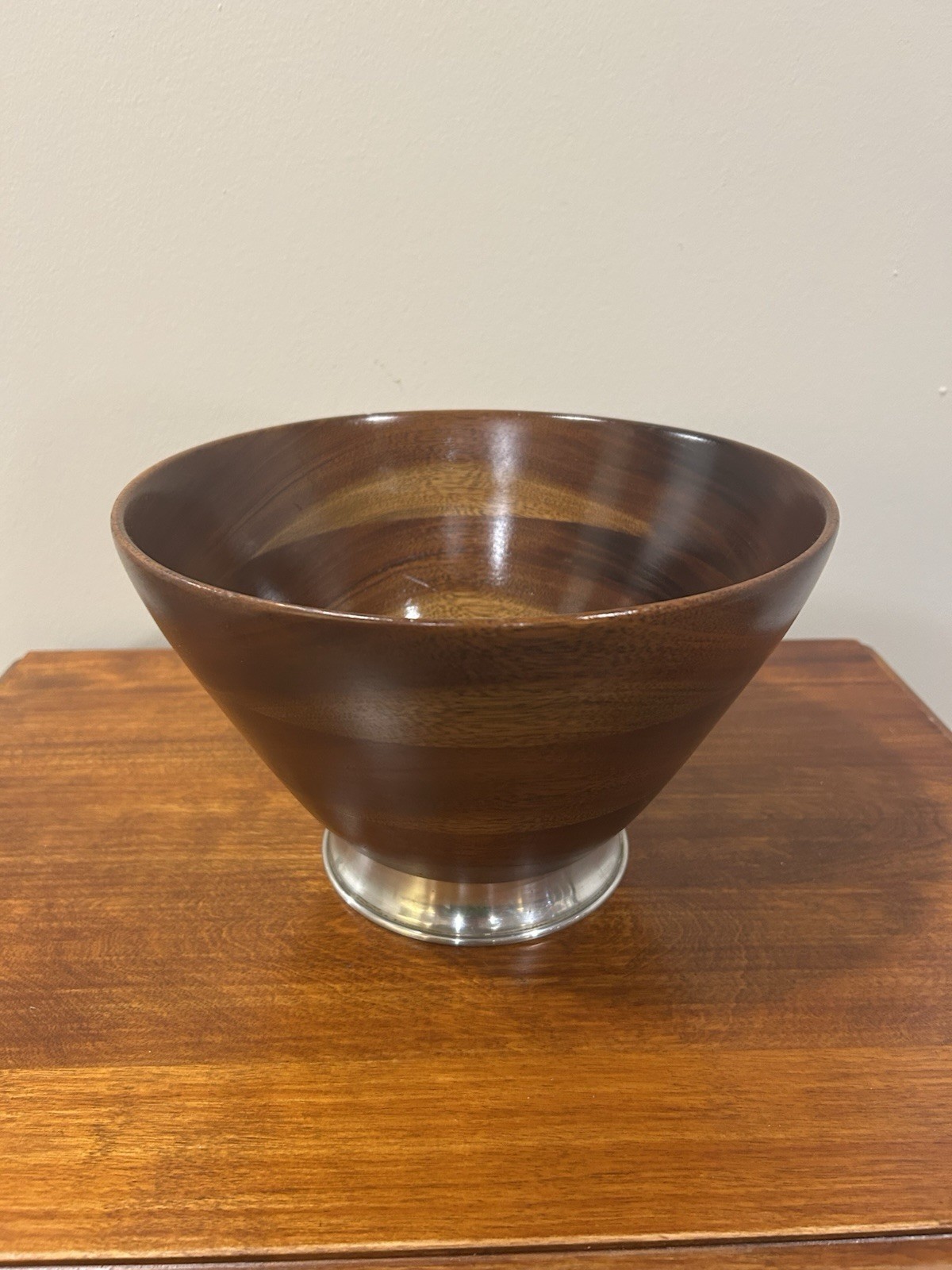 VTG MCM Hand Turned Genuine Mahogany Salad Bowl Footed Pewter Base 10\