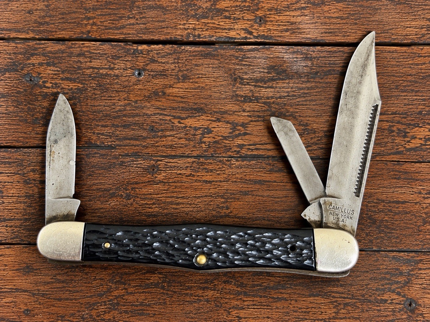 Vintage Camillus USA #72 Pattern 3 Blade Whittler Pocket Knife Black Handle