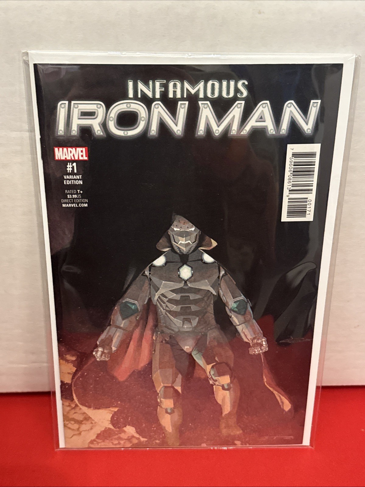 Infamous Iron Man #1 Incentive Esad Ribic Variant (Marvel Comics December 2016)