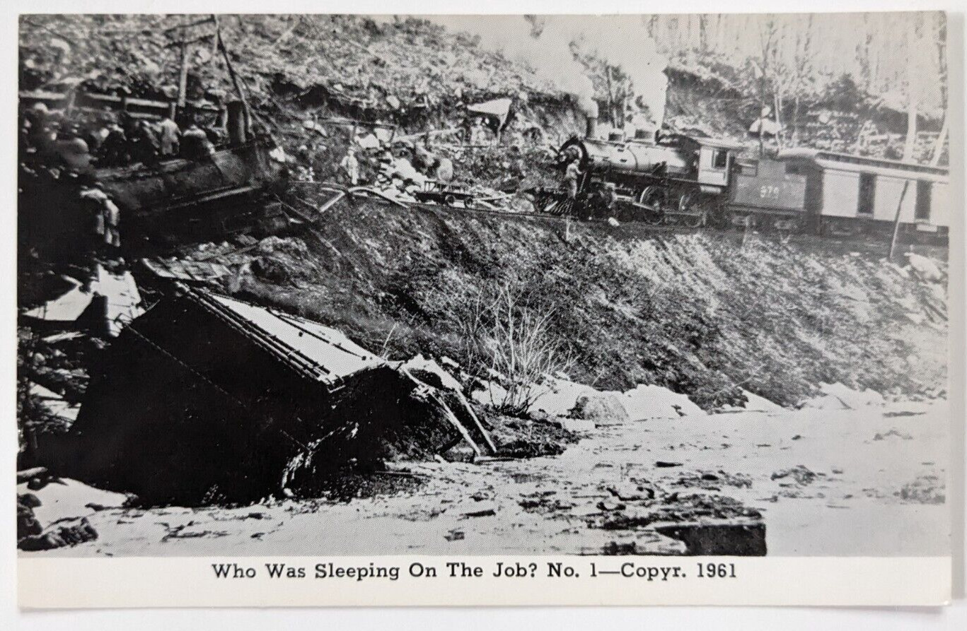 MB 1A Train Wreck at Newbury New Hampshire in Dec. 1910 Vintage Chrome Postcard