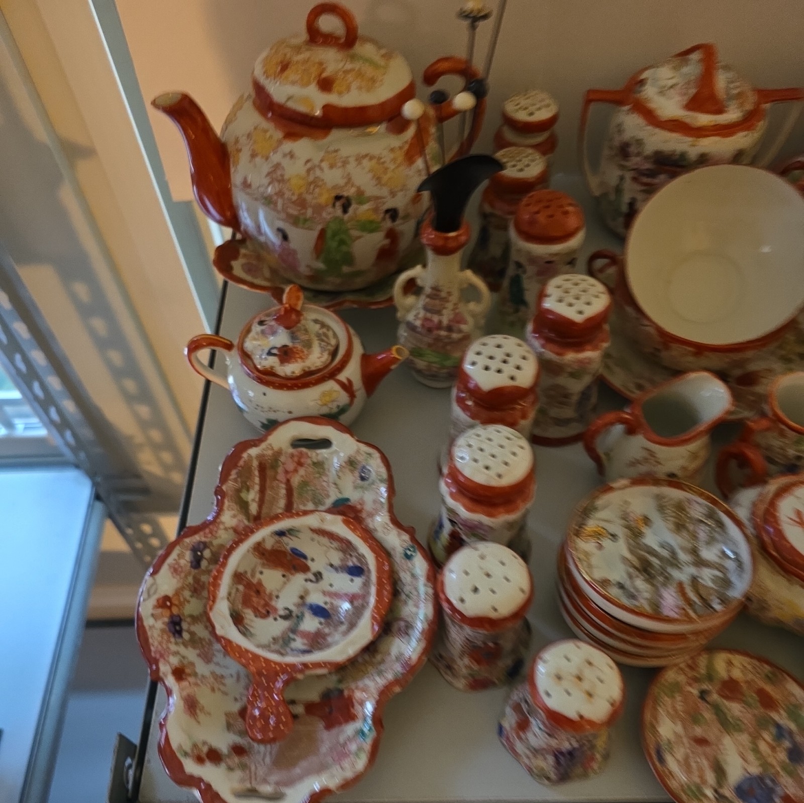 Antique Vintage Japanese Geisha Hand painted China