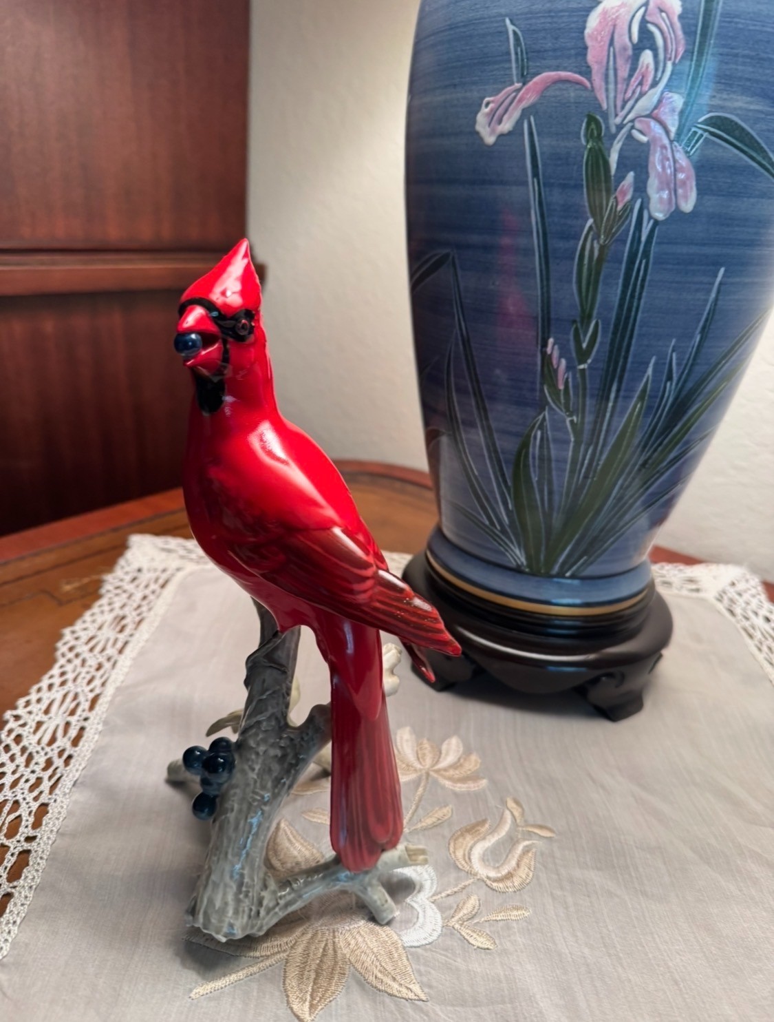 Vintage Lorenz Hutschenreuther hand painted porcelain Northern Cardinal Figurine