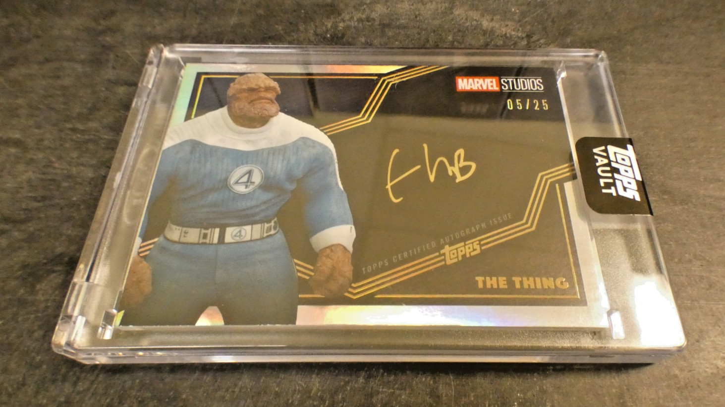 2026 Topps Marvel Vault Laced in Gold Auto Ebon Moss-Bachrach as The Thing /25