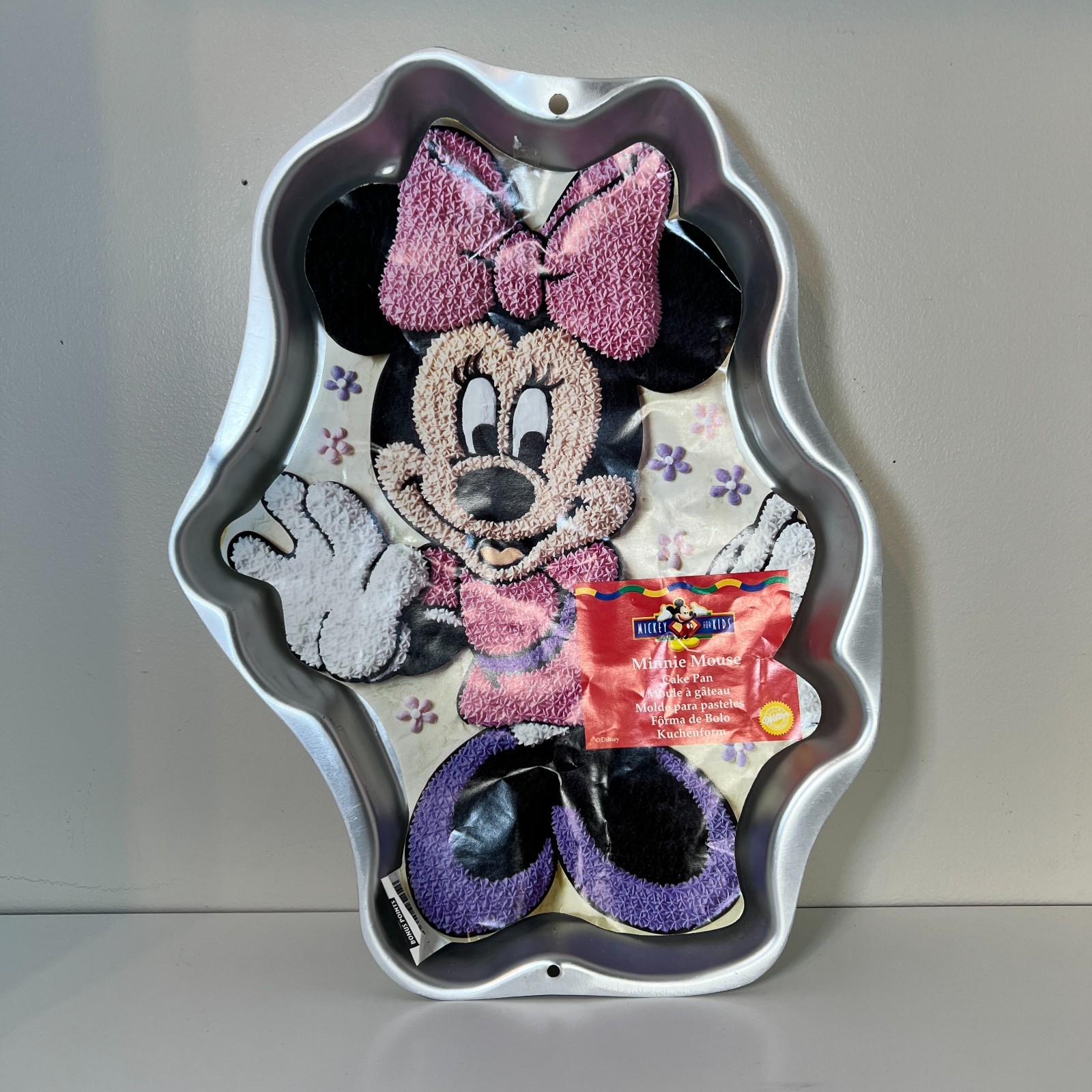 Vintage 1998 Wilton Disney Minnie Mouse Full Body Cake Pan Retired 2105-3602