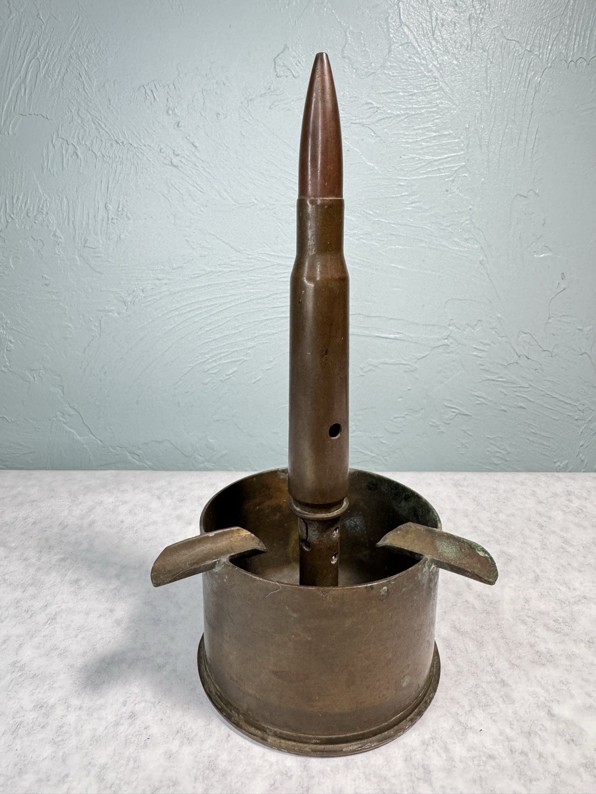 VINTAGE ORIGINAL 1943 WW2 TRENCH ART ASHTRAY