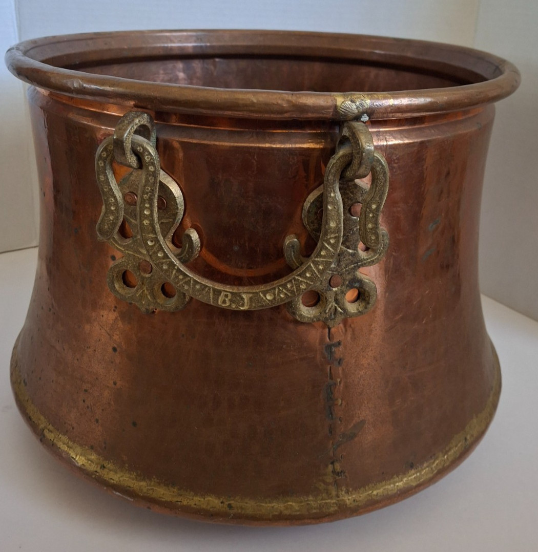 Vintage Large Heavy Copper Candy Kettle Cauldron w/ riveted iron handles