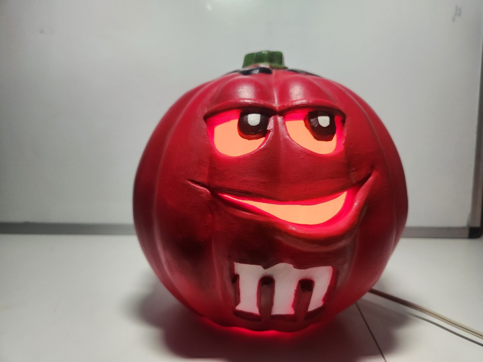 Vintage 1999 M&M\'s Candy Light Up Pumpkin Jack-O-Lantern Halloween Foam Mold