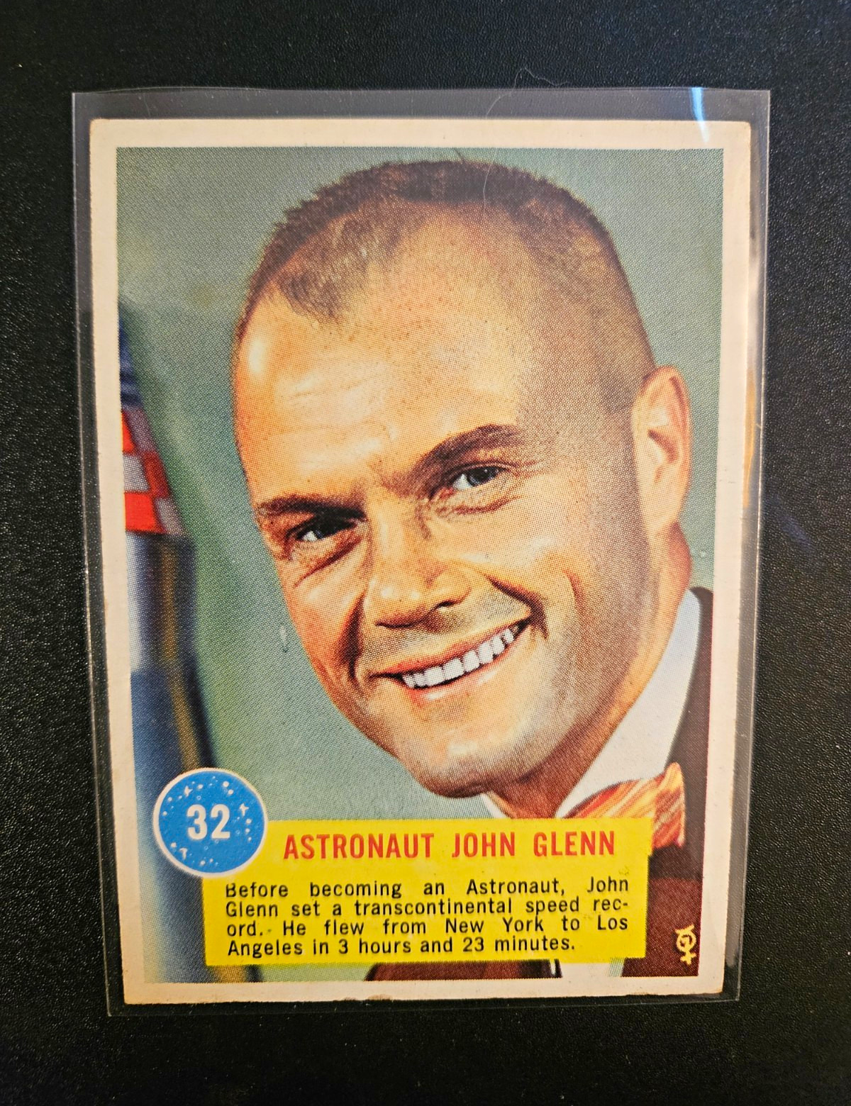 1963 Topps Astronauts #32 John Glenn Mercury Pilot POPSICLE BACK Rare Variant