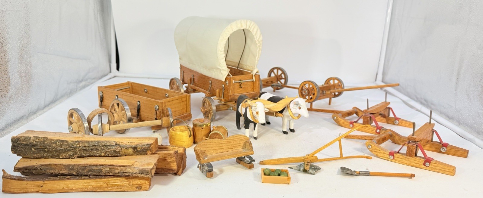Vintage Handmade Folk Art Wooden Covered Wagon W/Oxen Western Pioneer Theme