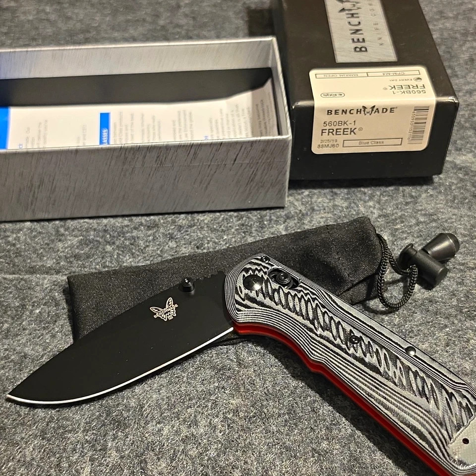 Benchmade 560BK-1 Freek Pocketknife M4 Plain Drop Point, AXIS, G10 Handle
