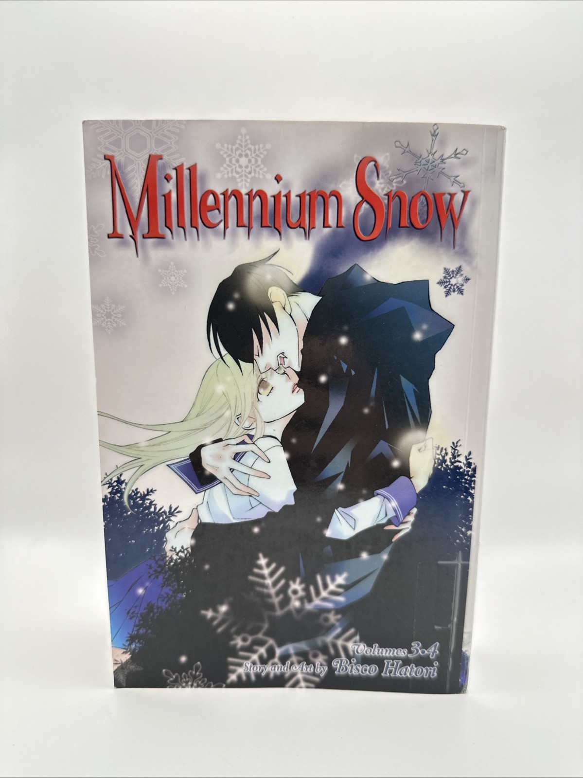 Millennium Snow Volumes 3 and 4 (2-in-1 Edition) (Viz May 2015, Paperback Ex-Lib
