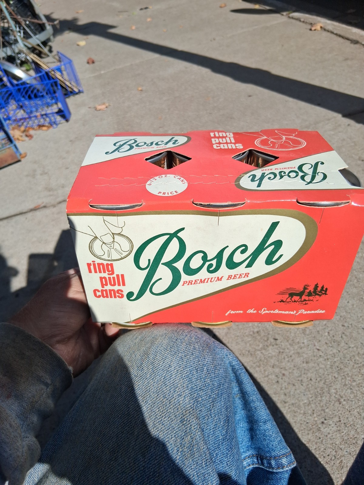 *ORIGINAL CONDITION* Vintage Bosch Beer 6 Pack Carrier with Cans  Houghton MI