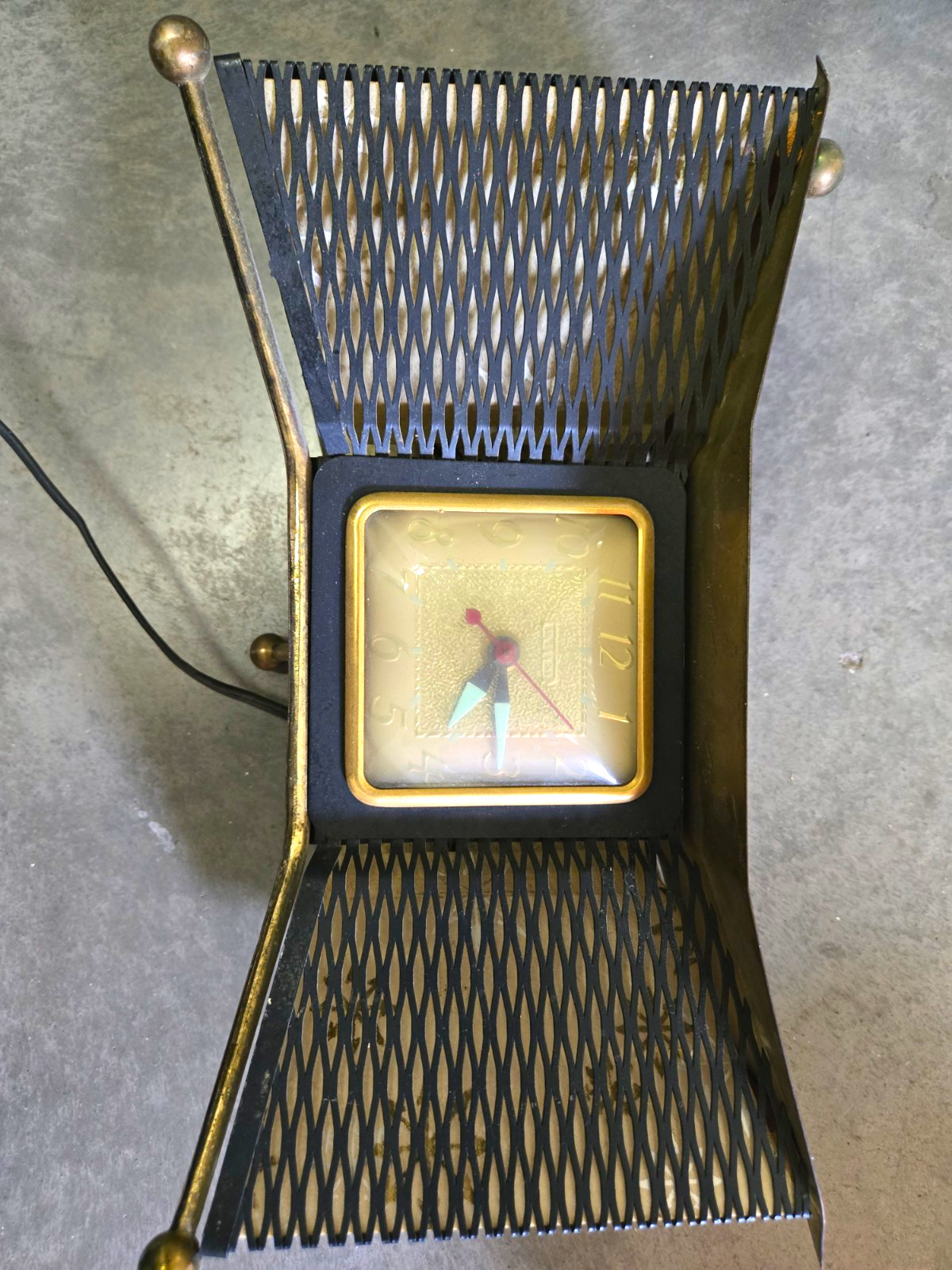 Vintage 1950s United Clock Corp Model 340 \