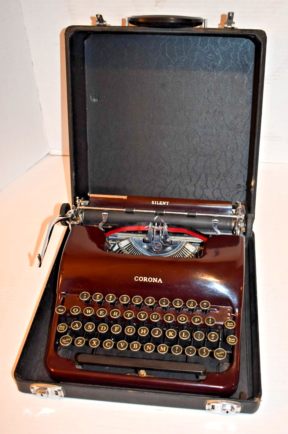 Vtg. 1939 Corona Silent Manual Typewriter - Burgundy - w/Case & Manual