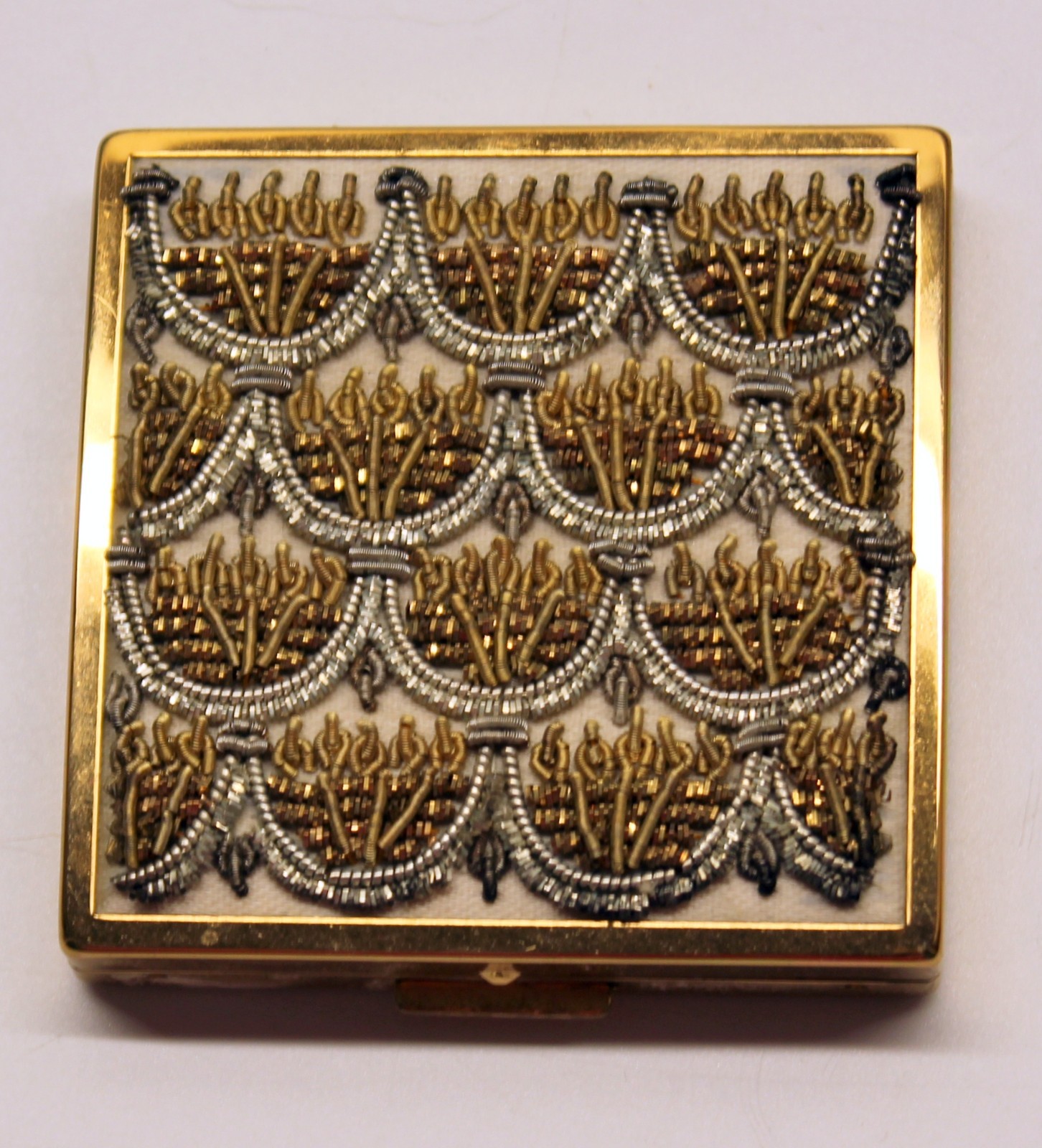 Antique Richard Hudnut Compact Brocade Case