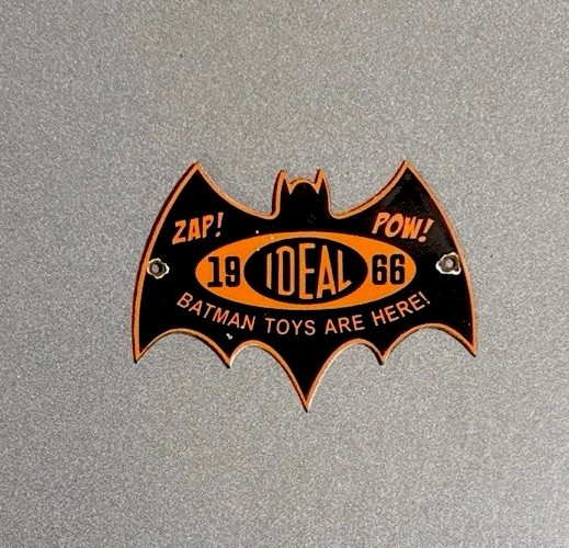 VINTAGE IDEAL TOYS BAT WINGS MATEL PORCELAIN SIGN CAR GAS OIL TRUCK MOTORCYCLE
