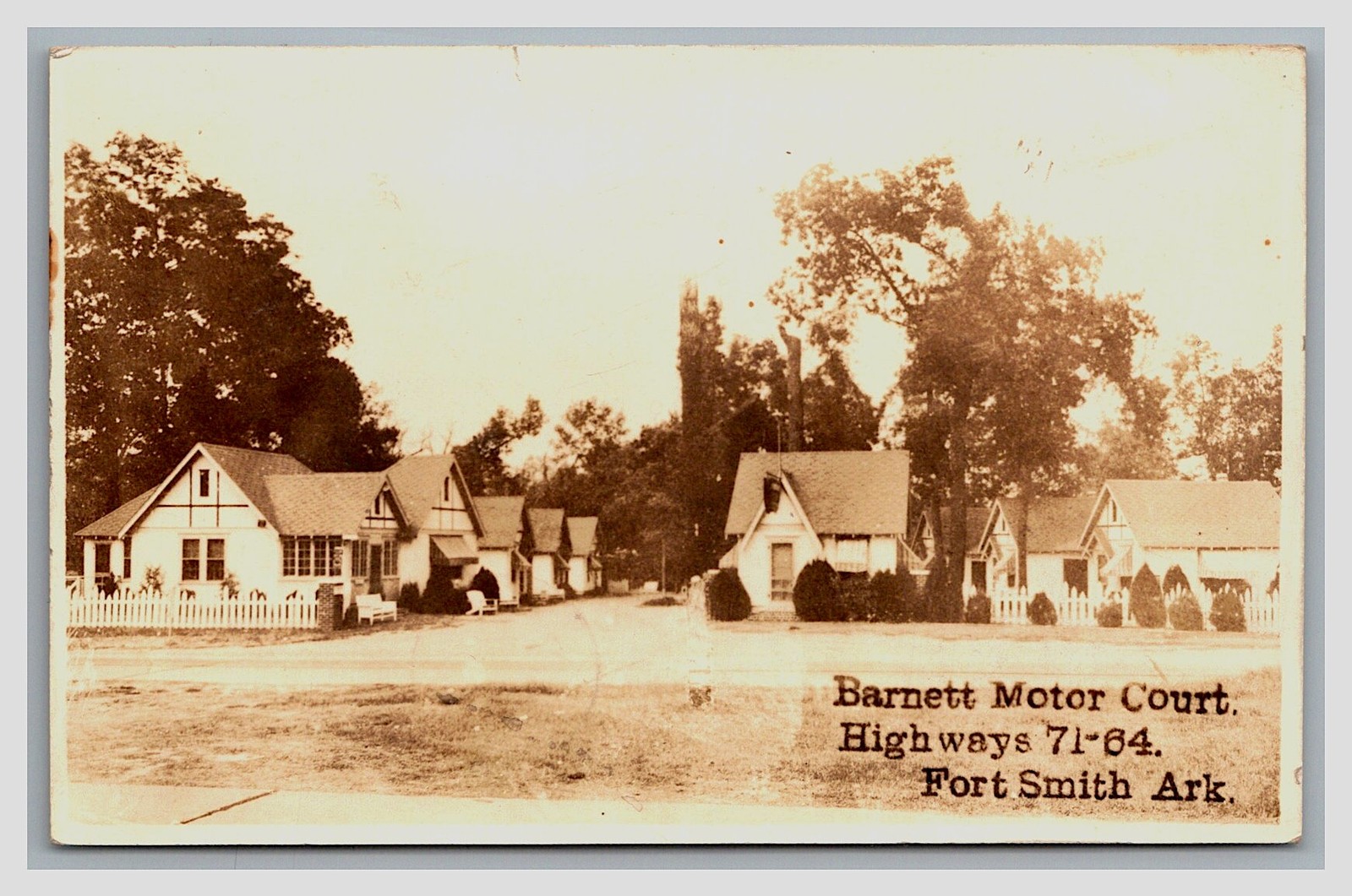 RPPC ~ Barnett Motor Court Ft. Smith AR Fort ~ roadside hotel motel RPPC ~ Barnett Motor Court Ft. Smith AR Fort ~ roadside hotel motel