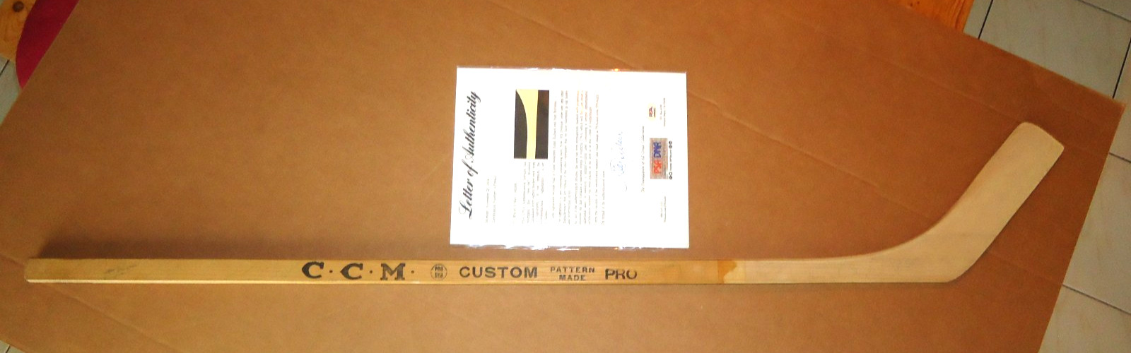 Rare 1966-67 Montreal Canadiens Hockey Stick X16 Autograph Signature PSA DNA