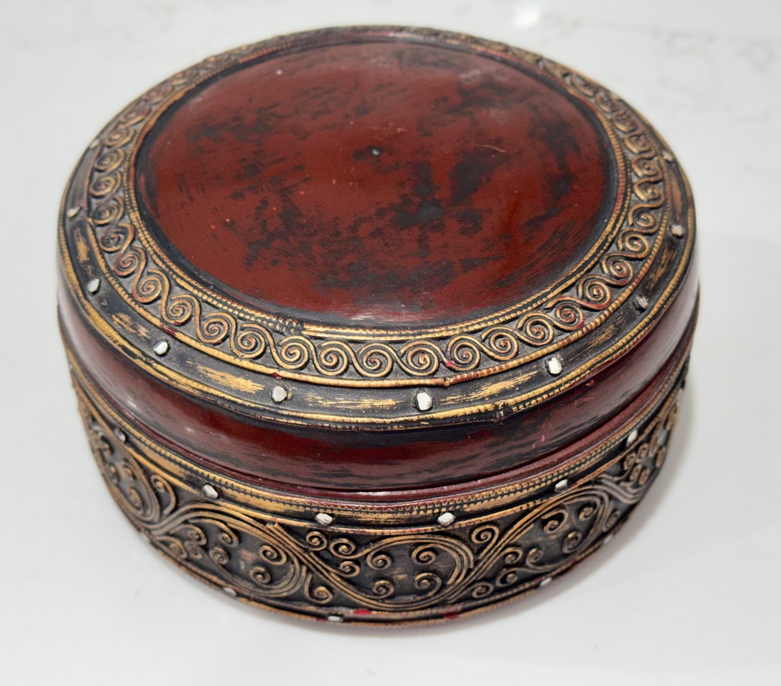 Vintage Handcrafted Burmese Lacquerware Box Red Gold Relief Trinket Bagan 7\