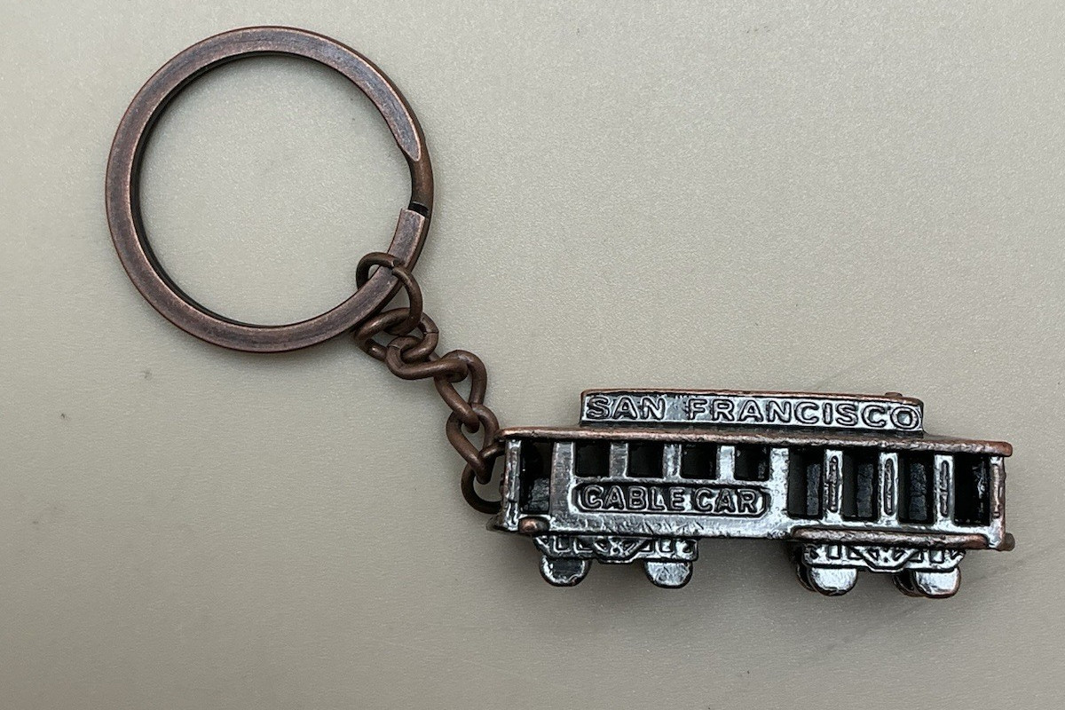 Vintage 70s San Francisco Cable Car Metal Keychain Souvenir