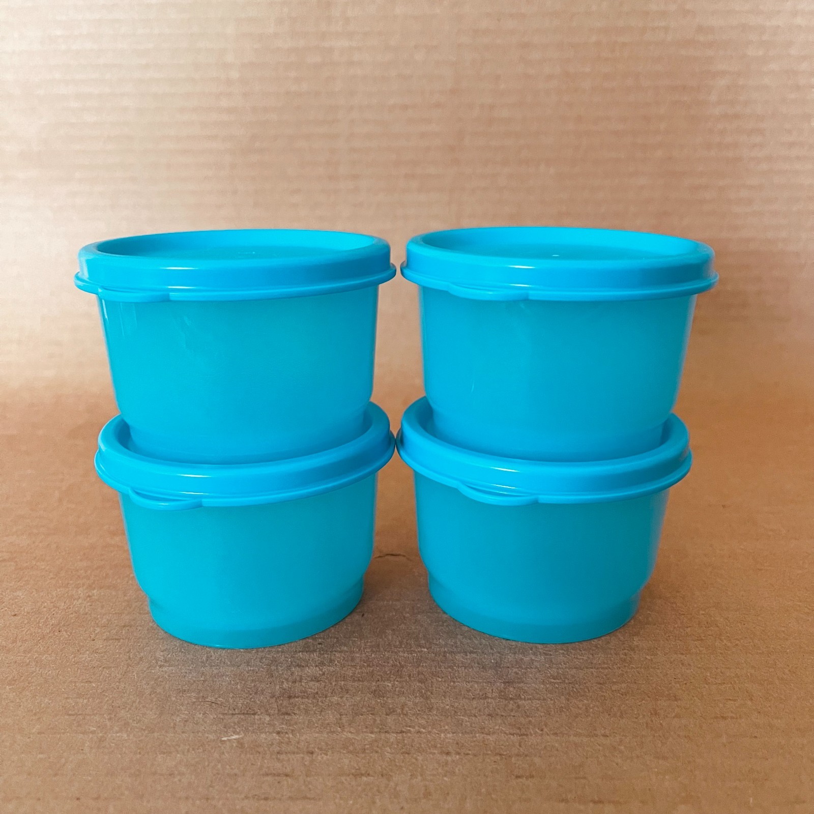 Tupperware Snack Cups - Set of 4 - Small 4 oz. Containers #4914 #4922 Blue Aqua