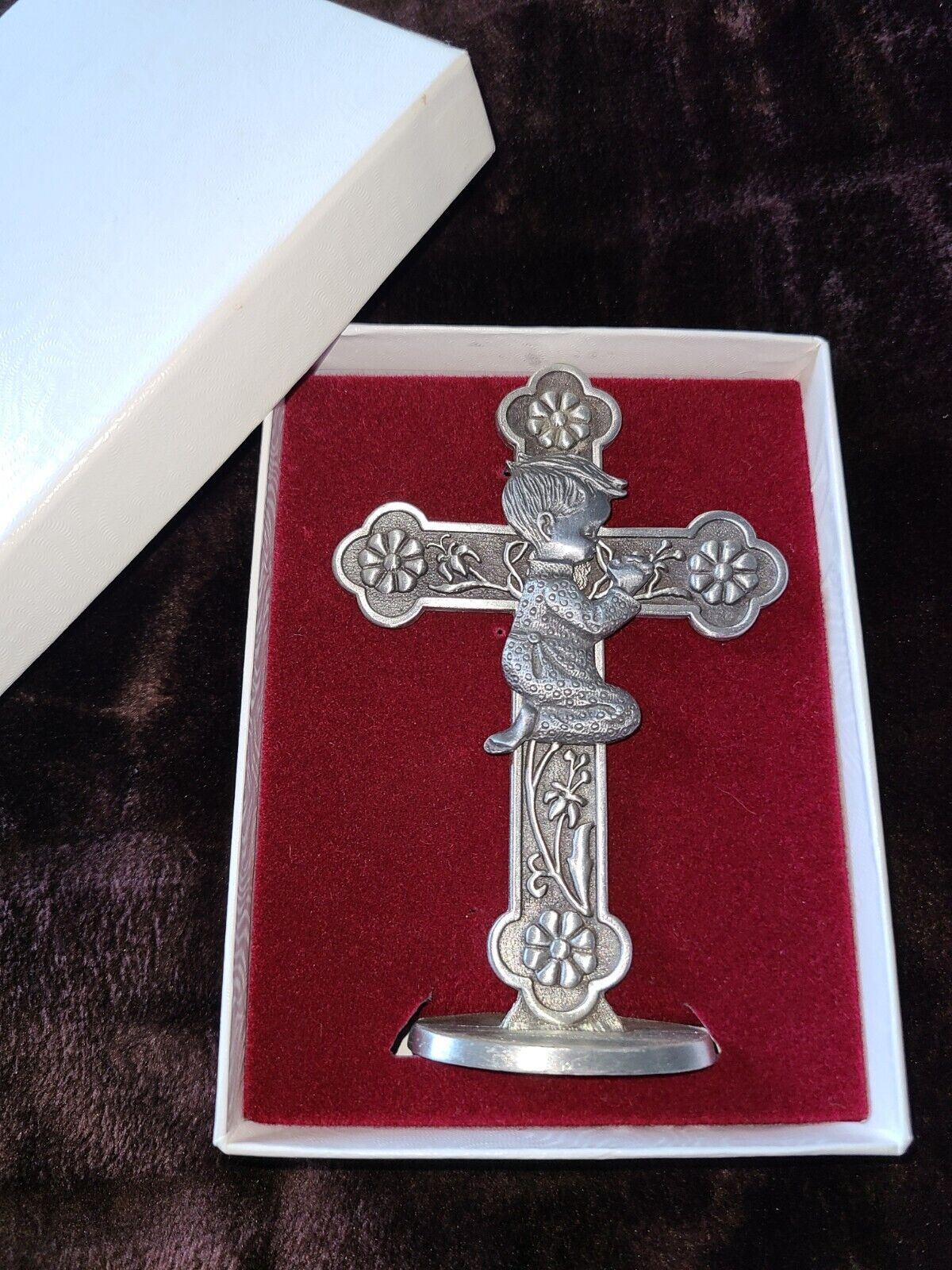 STANDING PEWTER CROSS CHRISTIAN CRUCIFIX PRAYING LITTLE BOY BY CATHEDRAL ART 