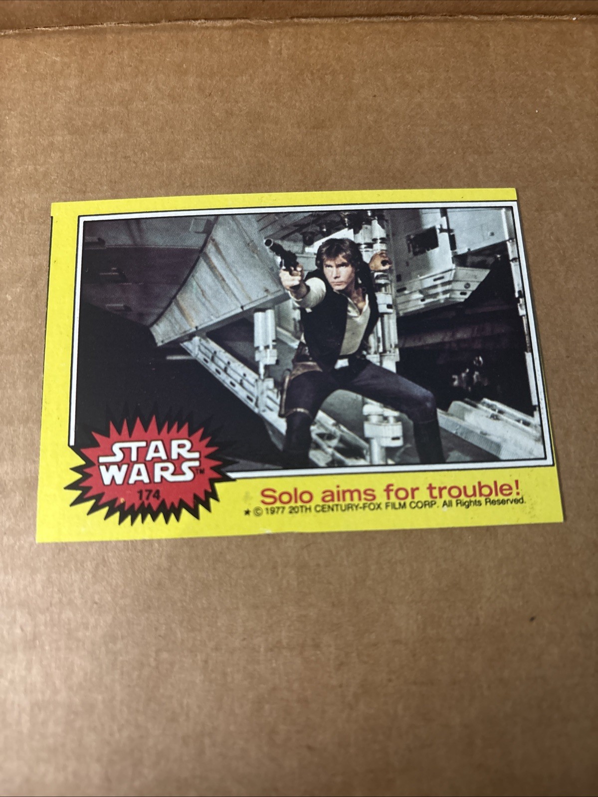 RARE - 1977 Topps Star Wars Solo Aims for Trouble #174 Miscut Error Card