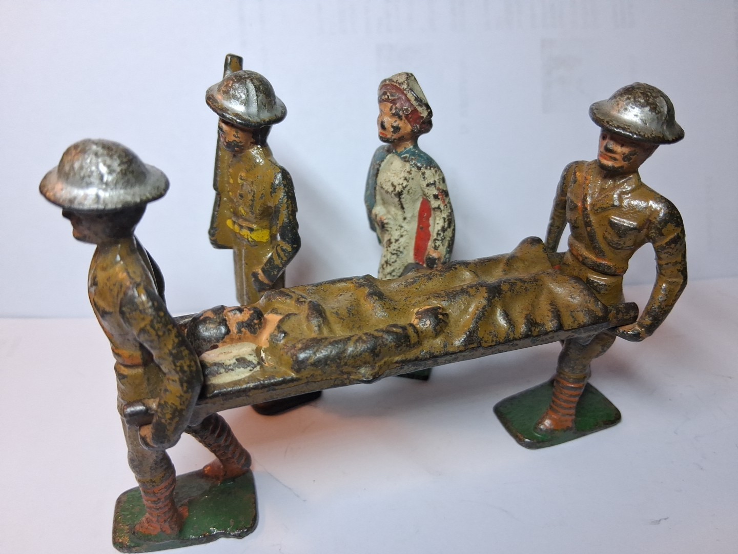 Rare Grey Iron U.S. Red Cross Unit Lot 5 Soldiers