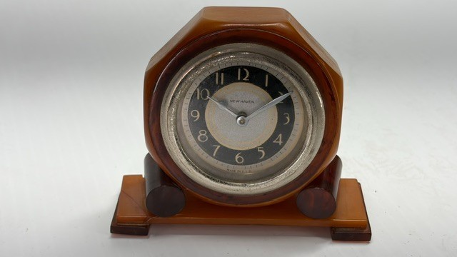 Rare bakelite catalin New Haven clock. Great example. 