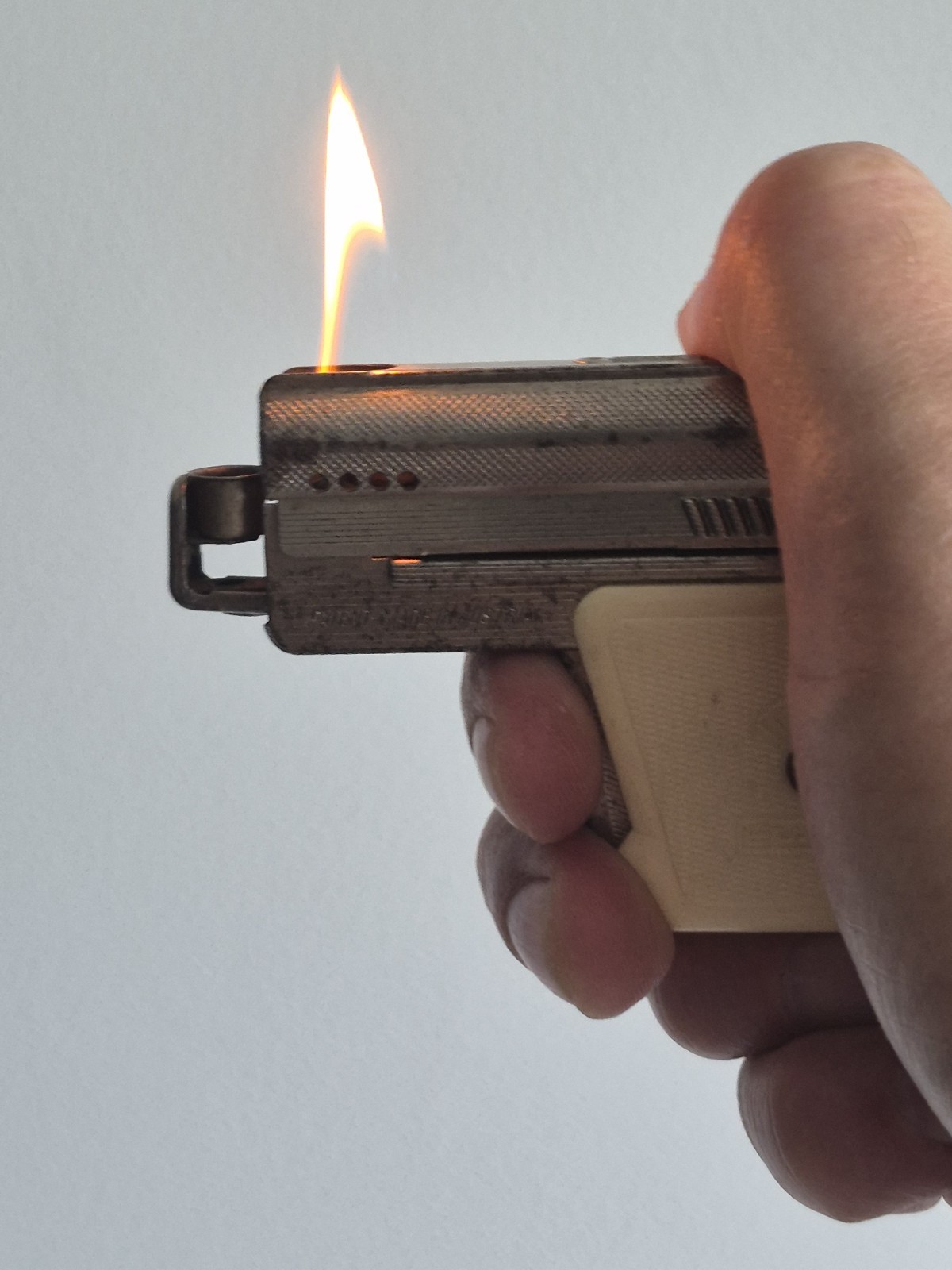 Vintage IMCO Gunlite 6900 Petrol Pocket Lighter. Made in Austria
