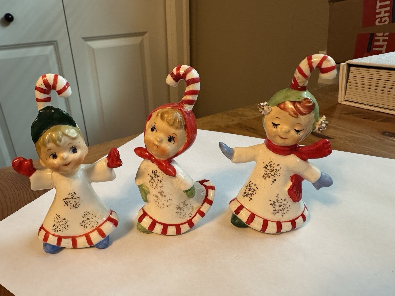 Vintage 1950’s Lefton Ceramic Christmas Candy Cane Kids #625