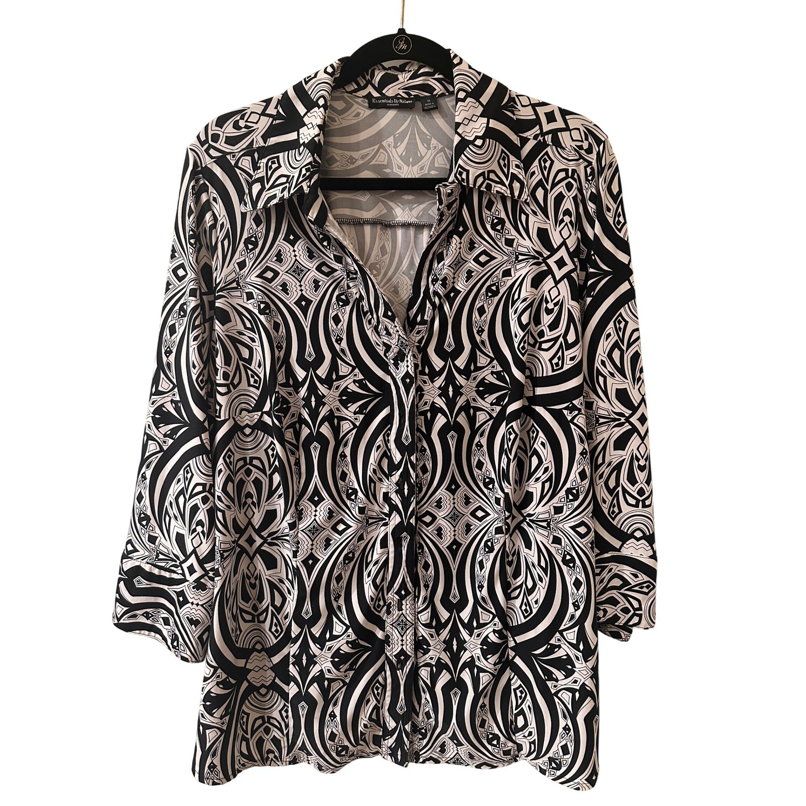 Essentials By Milano Woman Plus Size 1X Black White Geometric Blouse Shirt
