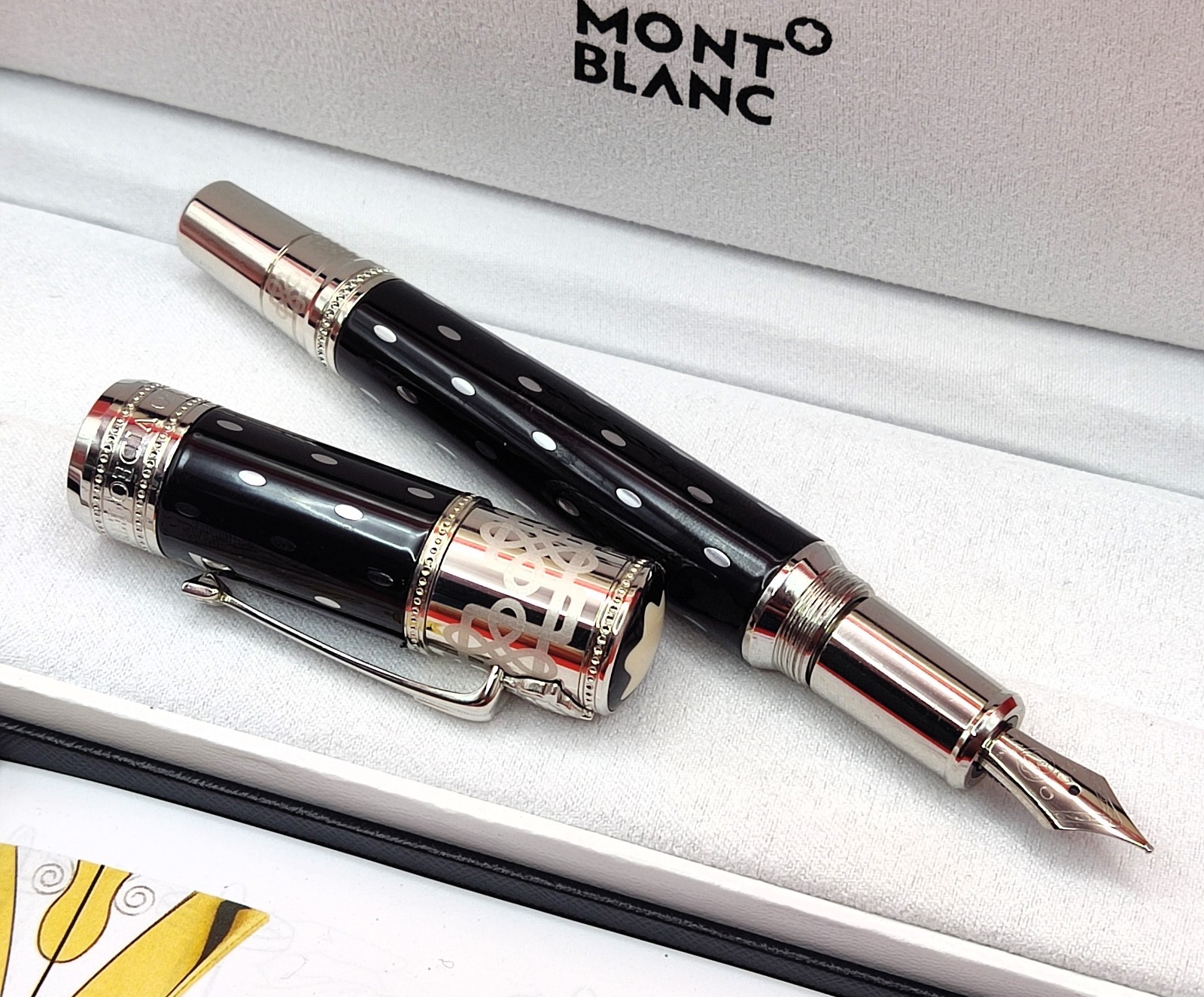 Premium Montblanc Patron of Art Queen Elizabeth Special Fountain Pen With Box