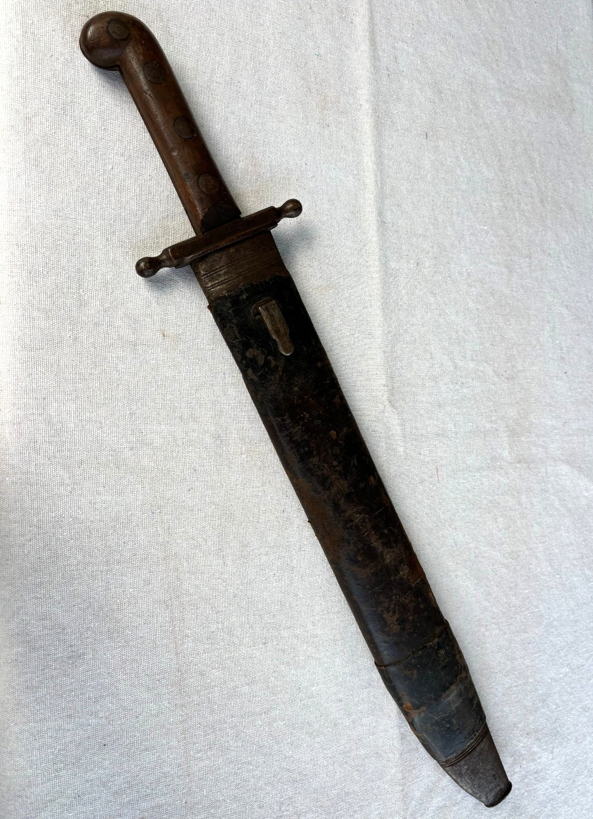 WWI Austro-Hungarian M1862 Pioneer Short Sword Faschinenmesser Scabbard Marked WWI Austro-Hungarian M1862 Pioneer Short Sword Faschinenmesser Scabbard Marked