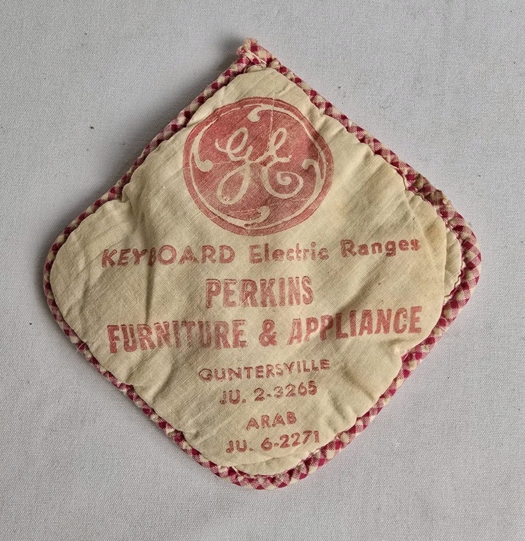 Vtg 50's Quilted Advertising Potholder GE Perkins Furniture Arab Guntersville AL