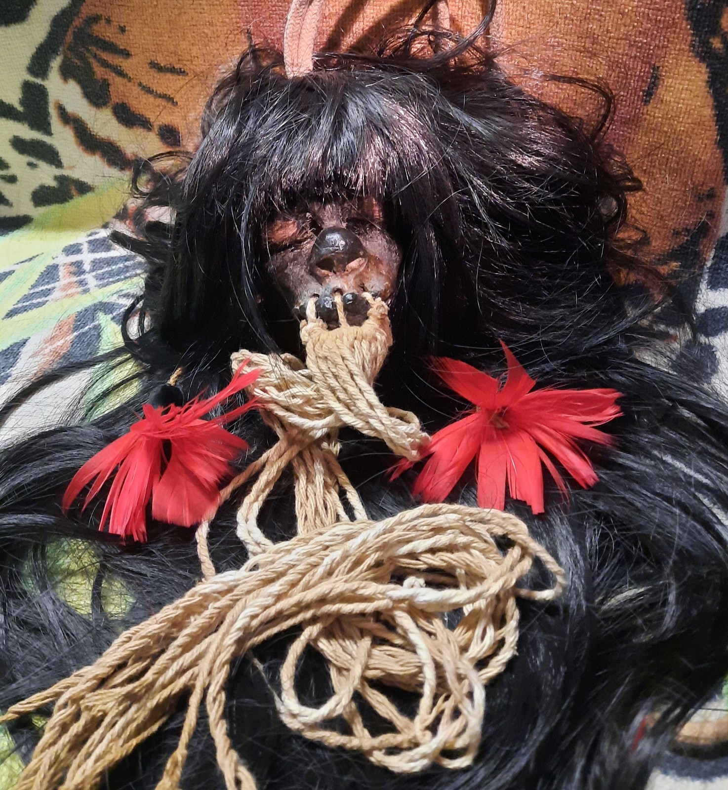 MUSEUM QUALITY SHRUNKEN HEAD REPLICA, AMBIGUOUS, JIVARO, CEREMONIAL TSANTSA 